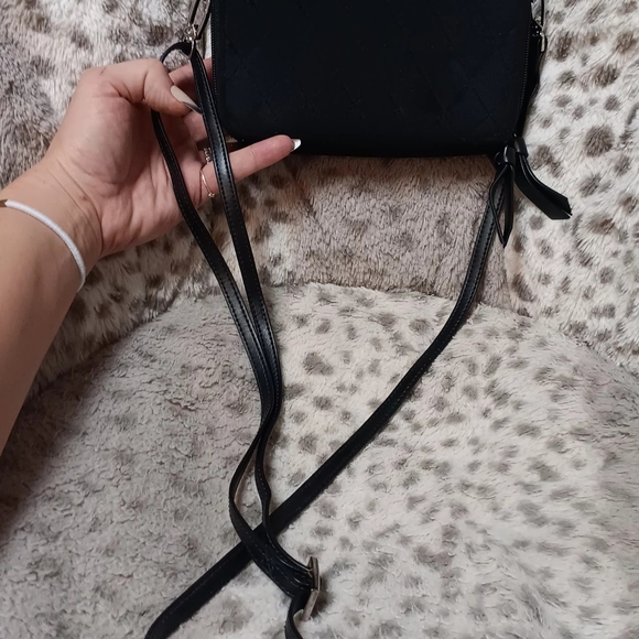 Black Quilted Crossbody Bag By Vera Bradley - Picture 5 of 6